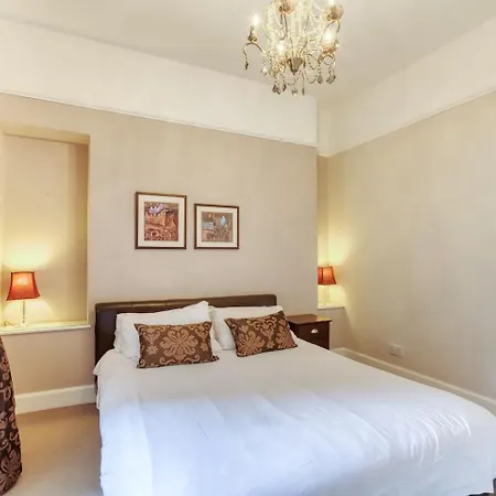 West Port - 2Br In The Heart Of The Old Town Just Off The Grassmarket Edinburgh Exterior photo