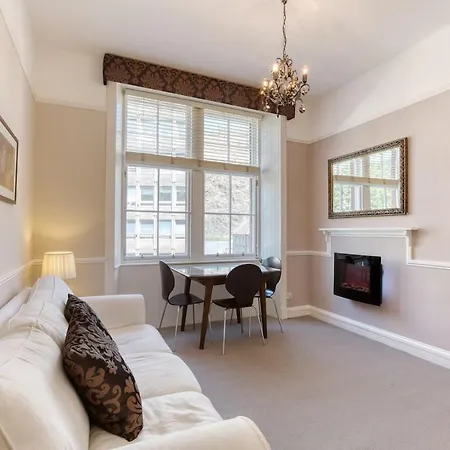 West Port - 2Br In The Heart Of The Old Town Just Off The Grassmarket Edinburgh Exterior photo