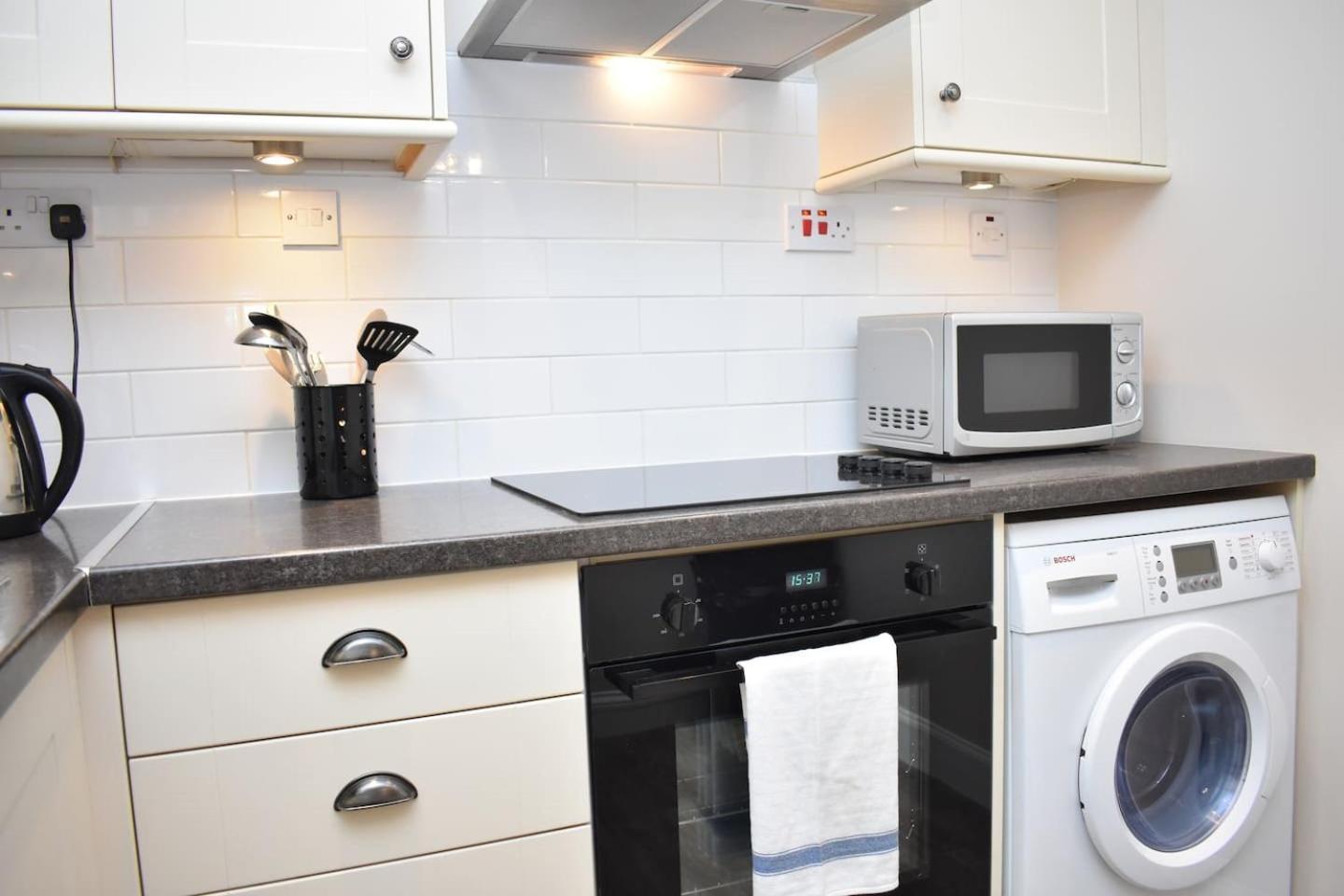 West Port - 2br In The Heart Of The Old Town Just Off The Grassmarket Apartment