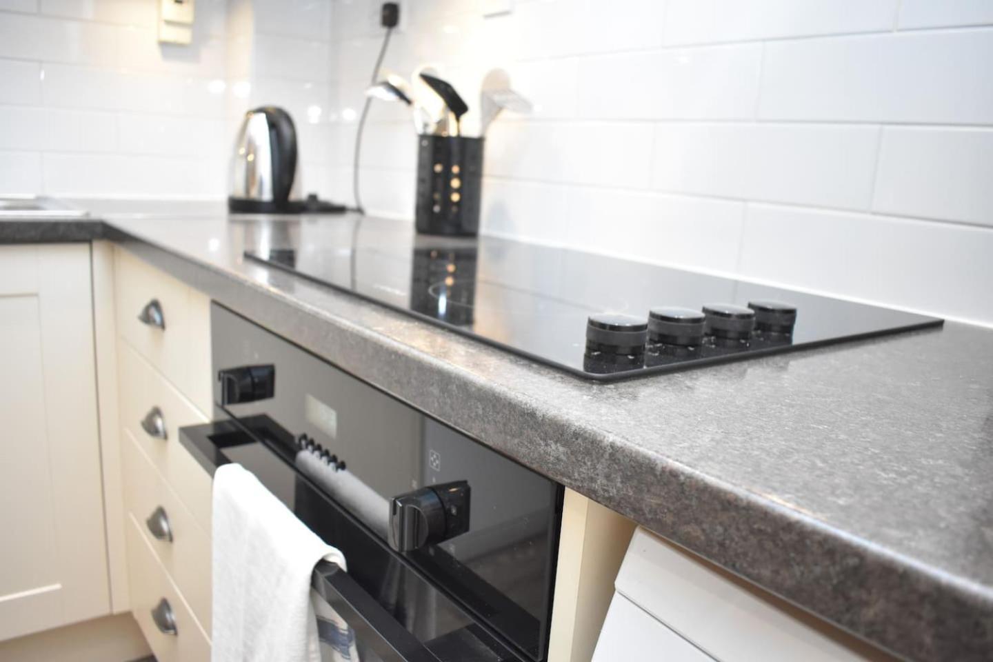 West Port - 2br In The Heart Of The Old Town Just Off The Grassmarket Apartment *