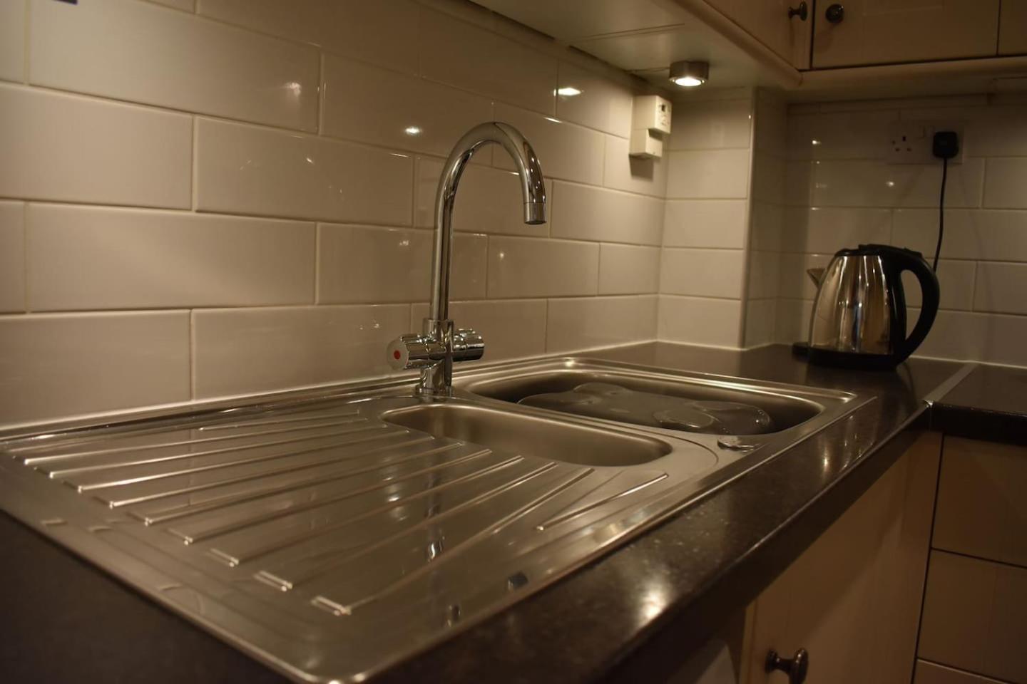 West Port - 2br In The Heart Of The Old Town Just Off The Grassmarket Apartment *